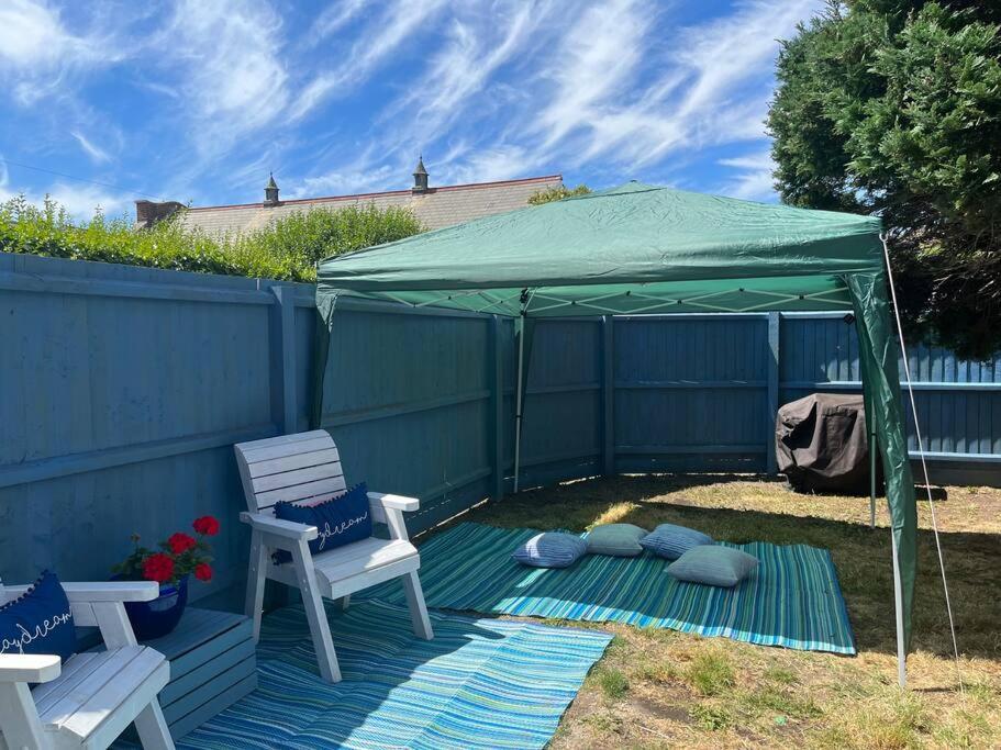 Beach Home With Garden, Close To New Forest Bournemouth Kültér fotó